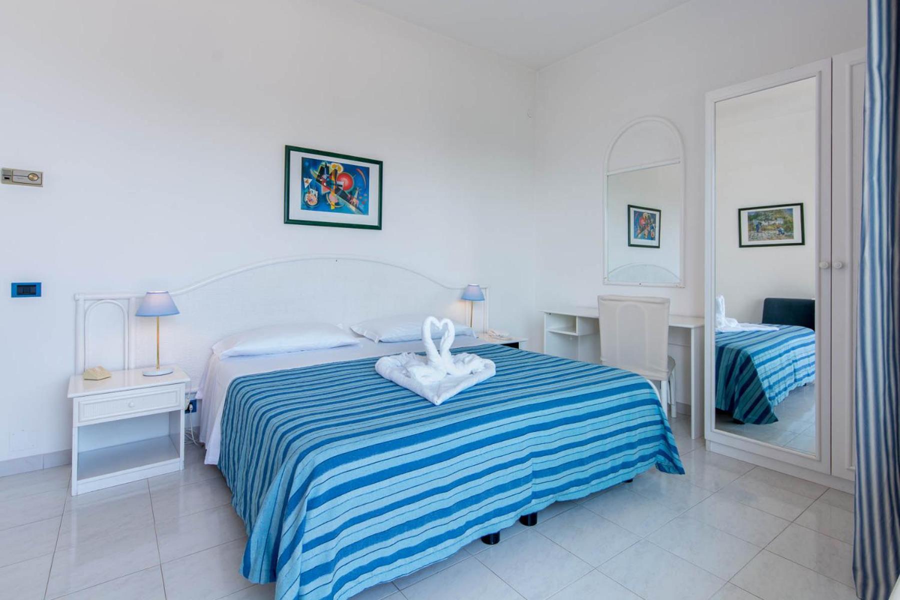 Hotel Panorama ไมยอรี ภายนอก รูปภาพ